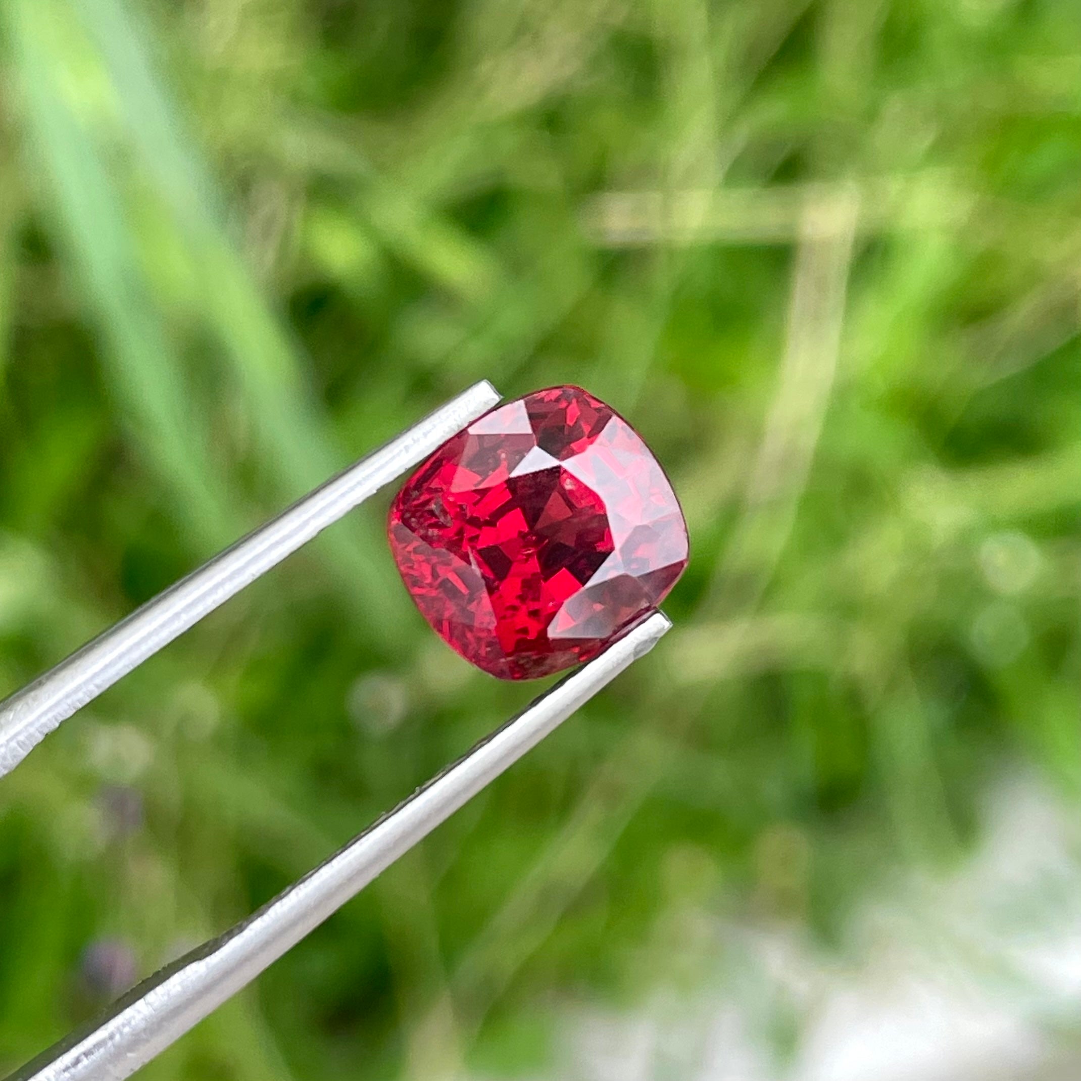 Bright Red Burmese Spinel 4.00 carats Cushion Cut Natural Loose Gemstone