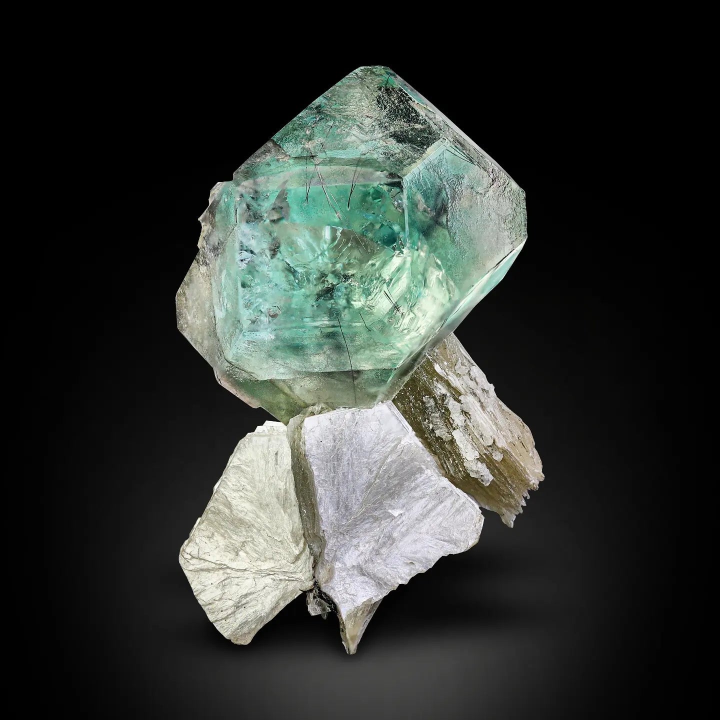 Glamorous Green Fluorite Crystals on Muscovite matrix from Skardu, Pakistan