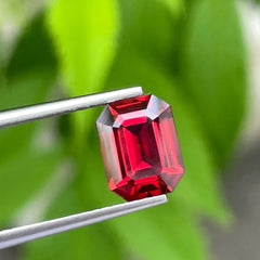 Majestic Red Rhodolite Garnet 2.50 carats Emerald Cut Gemstone from Madagascar