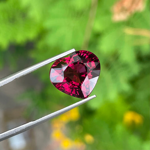 Bright Heart Shaped Red Garnet 10.35 carats Natural Loose Tanzanian Gemstone