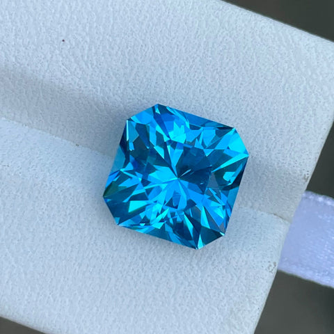 Masterpiece Neon Blue Topaz 6.85 carats Custom Precision Cut Natural Madagascar's Gem