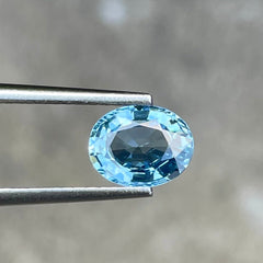 Light Blue Sapphire 1.35 Carats Oval Cut