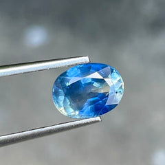 Blue Parti Sapphire 2.00 Carats Oval Cut