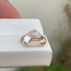 Harmonious Light Gold Topaz 8.90 carats Custom Precision Cut Natural Pakistani Gem