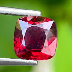 1.75 carats Red Burmese Spinel