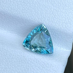 Blue Zircon 2.40 Carats Trillion Cut