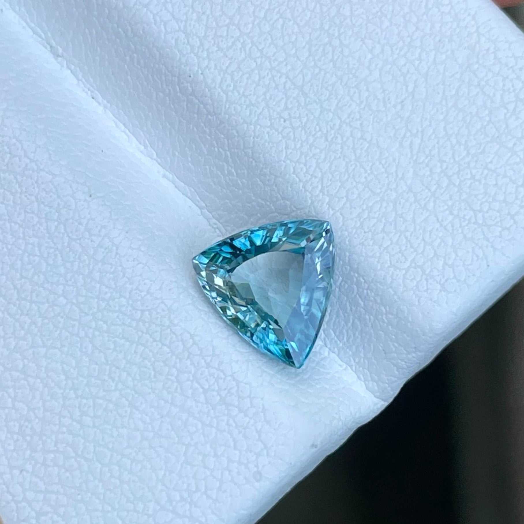  Blue Zircon 2.40 Carats Trillion Cut