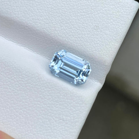 Scintillating Sea-Blue Aquamarine 2.25 carats Emerald Cut Natural Pakistani Gemstone