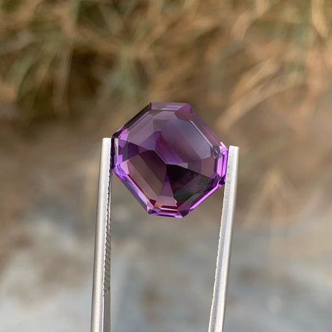 Amazing Purple Amethyst 13.10 carats Emerald Cut Natural Brazilian Gemstone