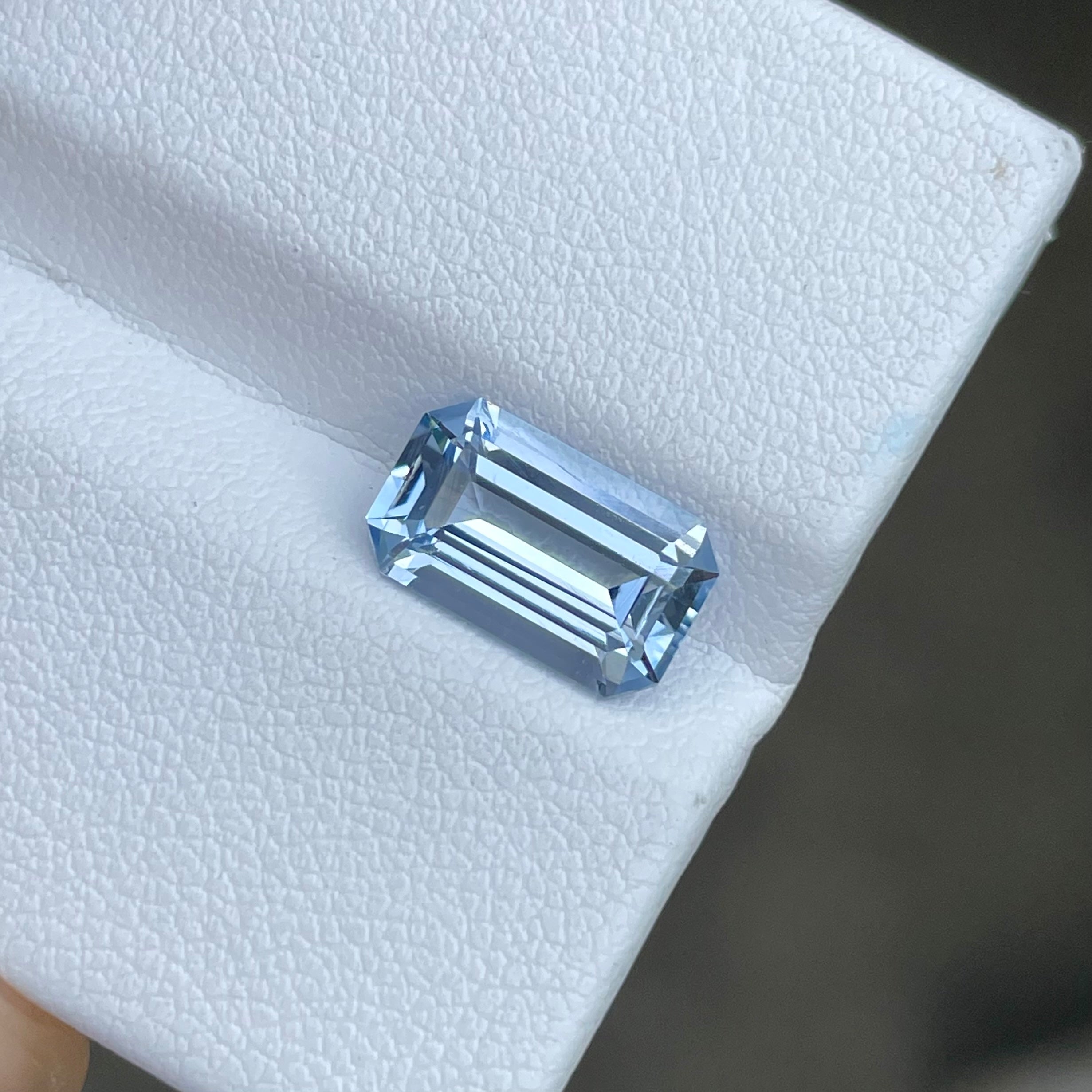 Gemmed Icy-blue Aquamarine 2.60 carats Emerald Cut Natural Pakistani Gemstone