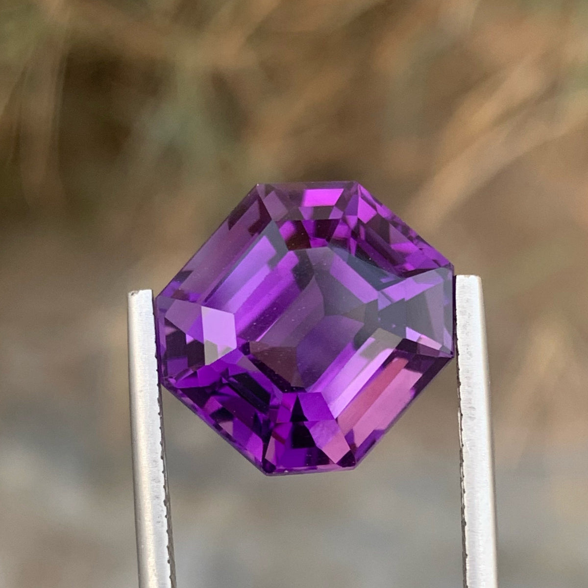 Amazing Purple Amethyst 13.10 carats Emerald Cut Natural Brazilian Gemstone