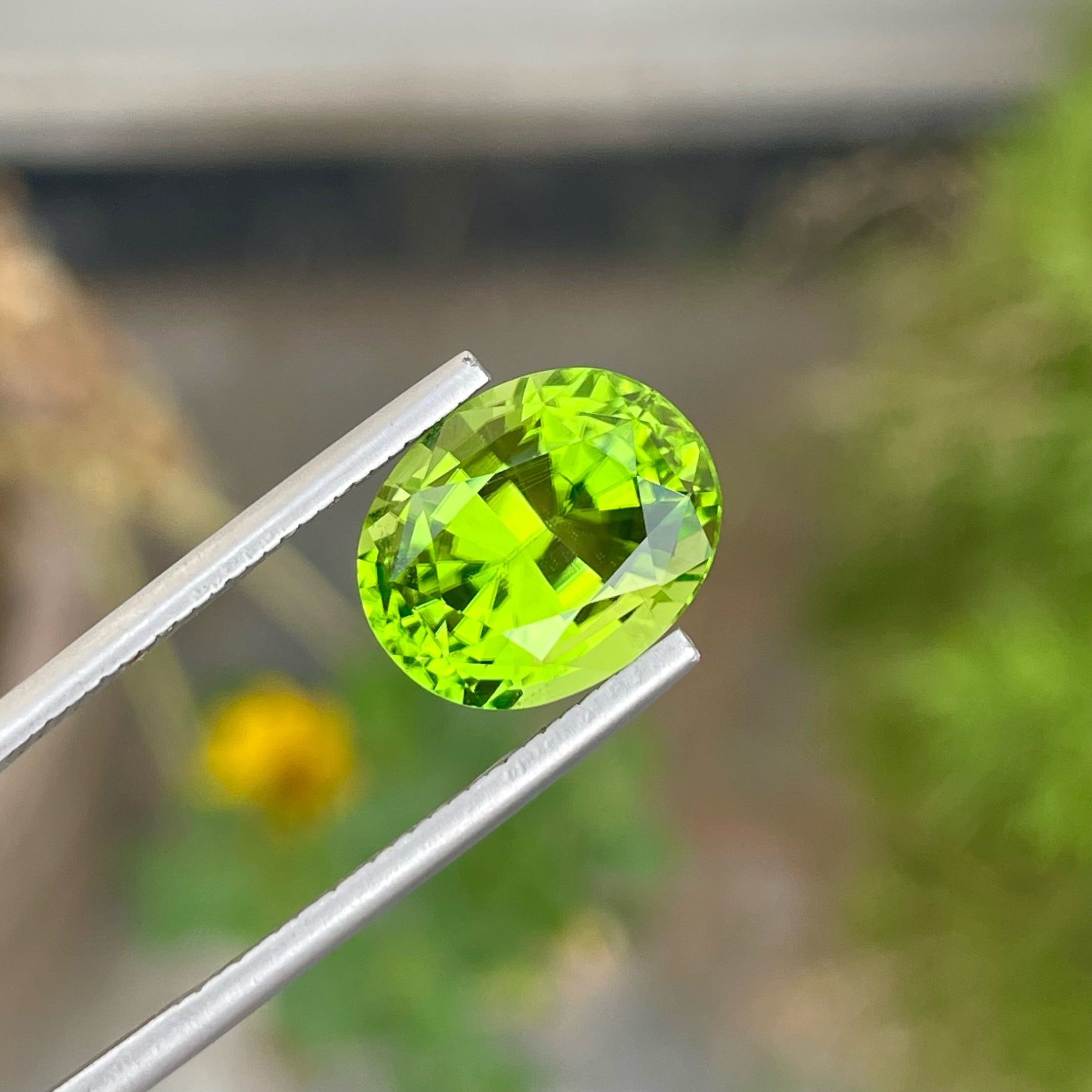 Vibrant Green Natural Peridot Gemstone
