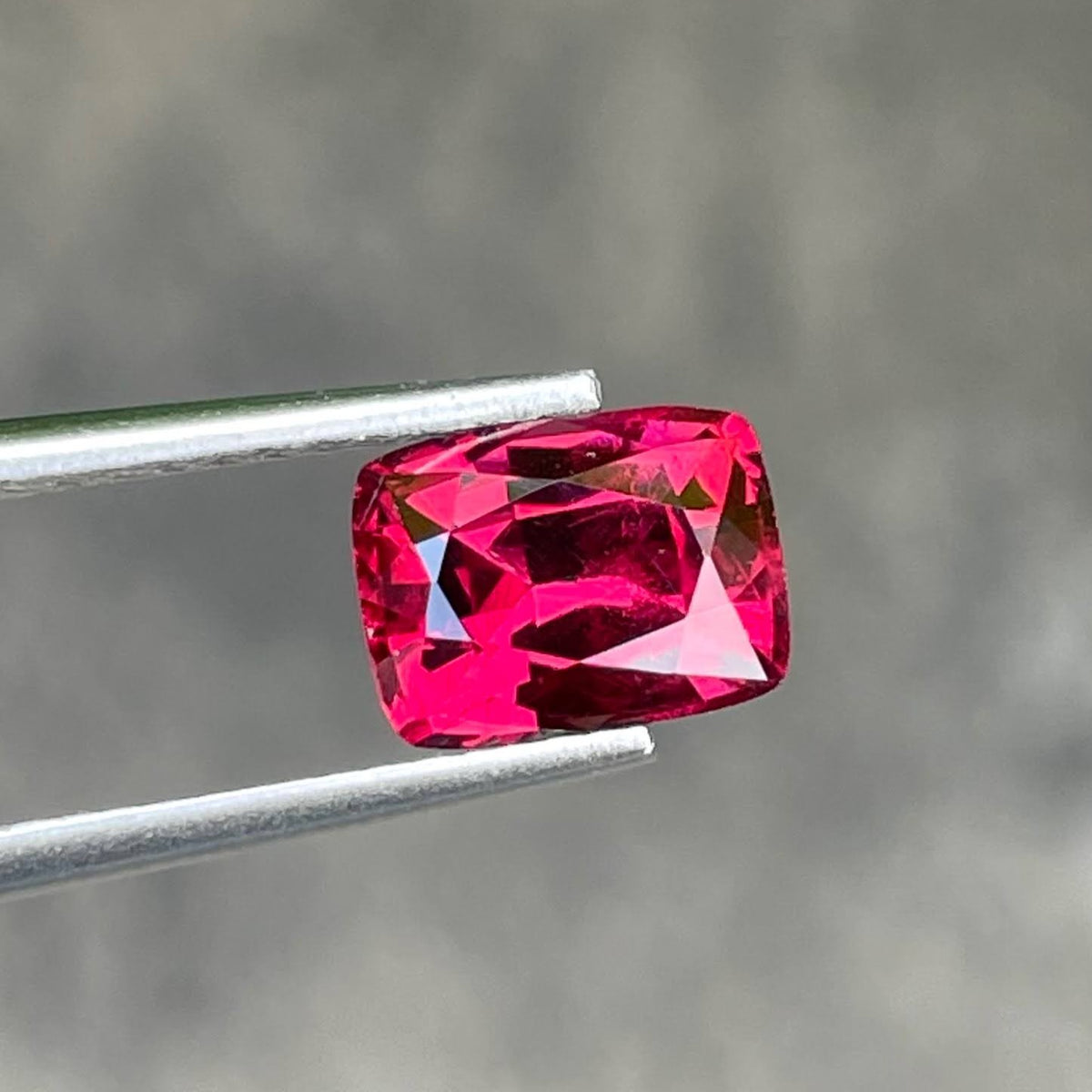 Reddish Pink Garnet Stone 2.40 Carats