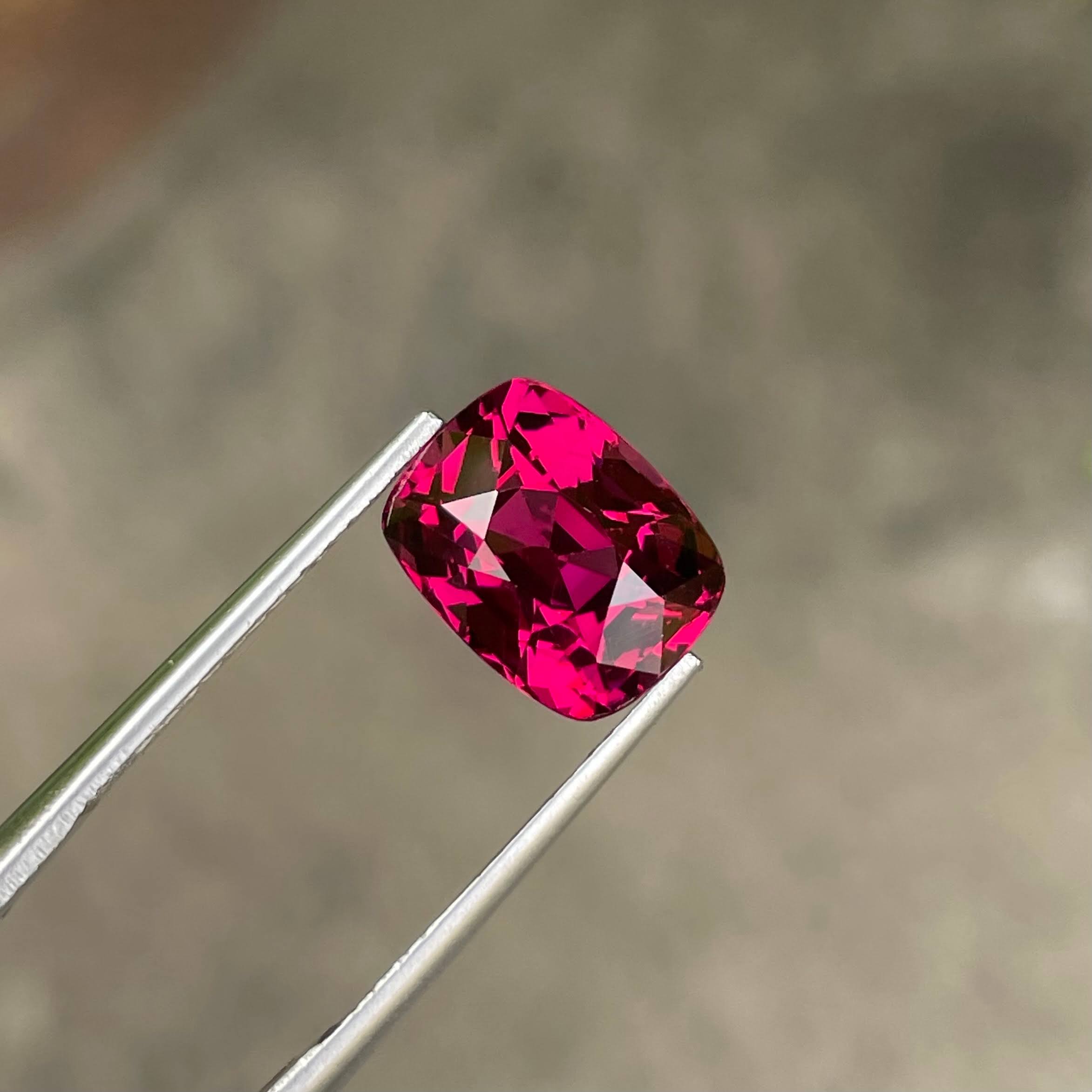 5.46 Carats Reddish Pink Garnet Stone
