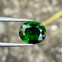 Chrome Tourmaline 1.45 carat Oval Cut