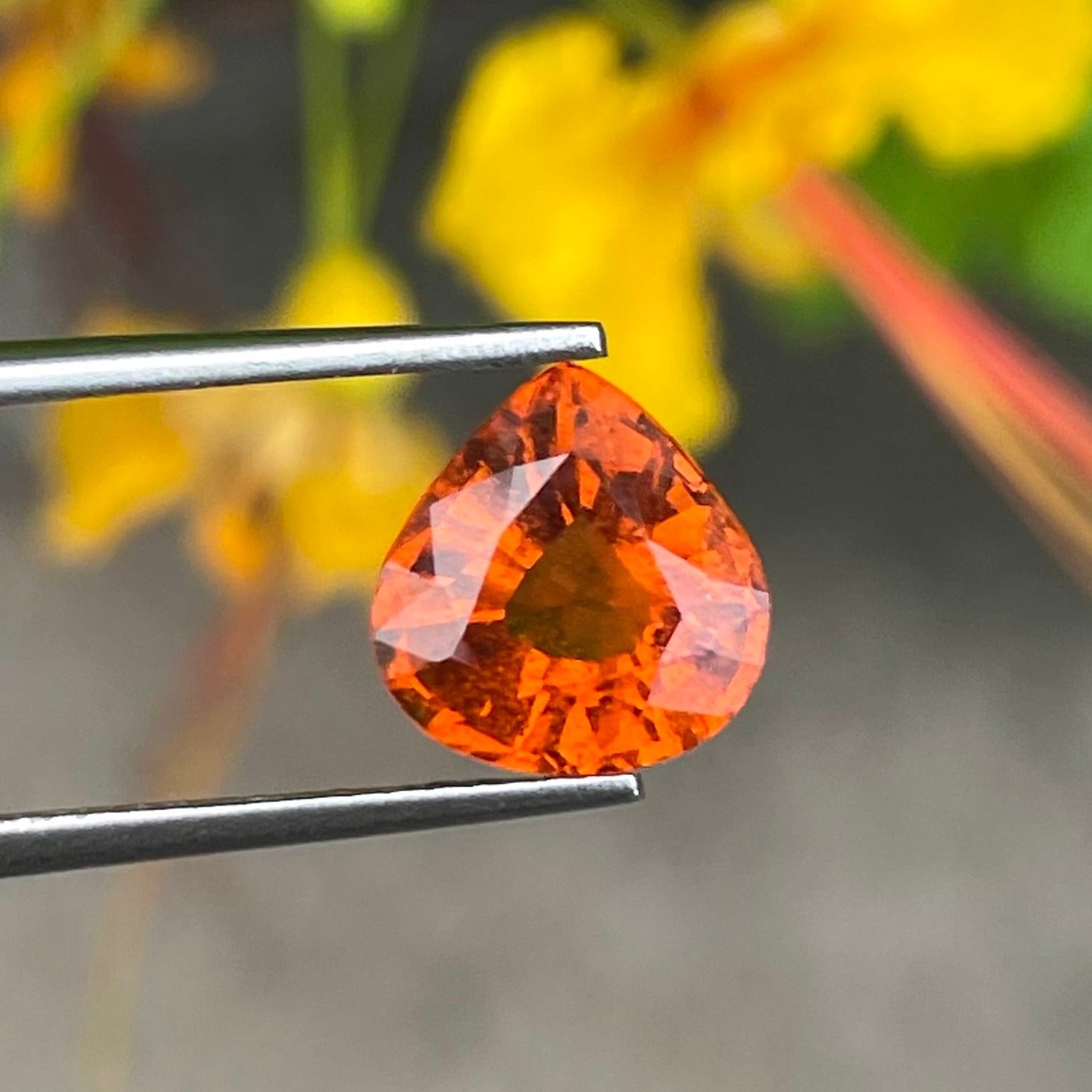 3.10 carats Pear Spessartite Garnet