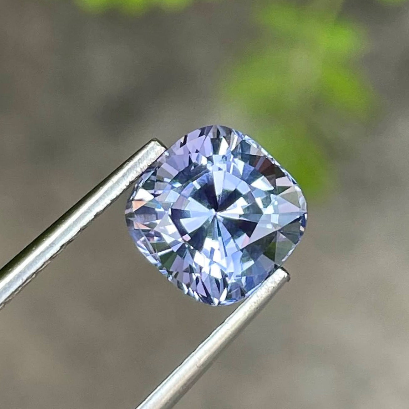 2.67 Carats Lavender Spinel Stone