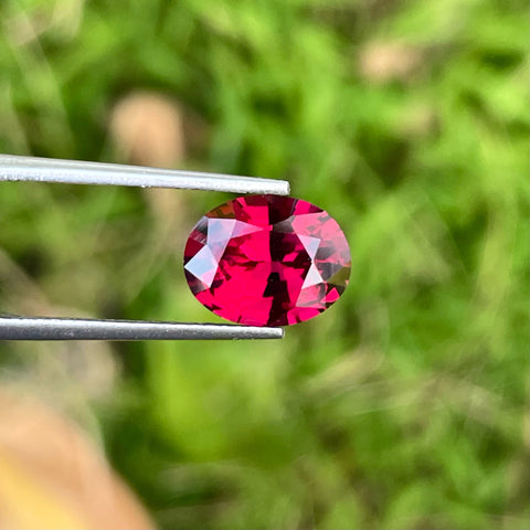 Wellness of Bright Red Rhodolite Garnet 3.05 carats Oval Shaped Madagascar's Gemstone