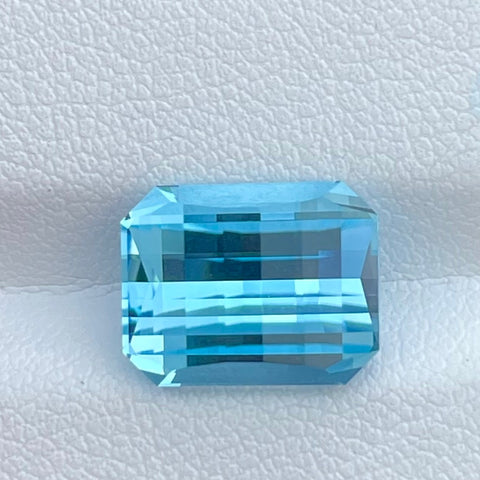 Delicate Oppose Bar Pixel Cut Swiss Blue Topaz 7.40 carats Natural Madagascar's Gemstone