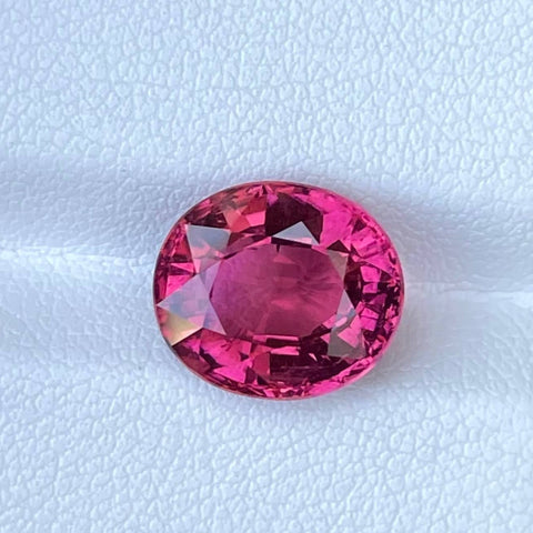 Pink Tourmaline 4.80 carats Oval Cut