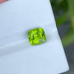 3.31 Carats Apple Green Peridot Stone