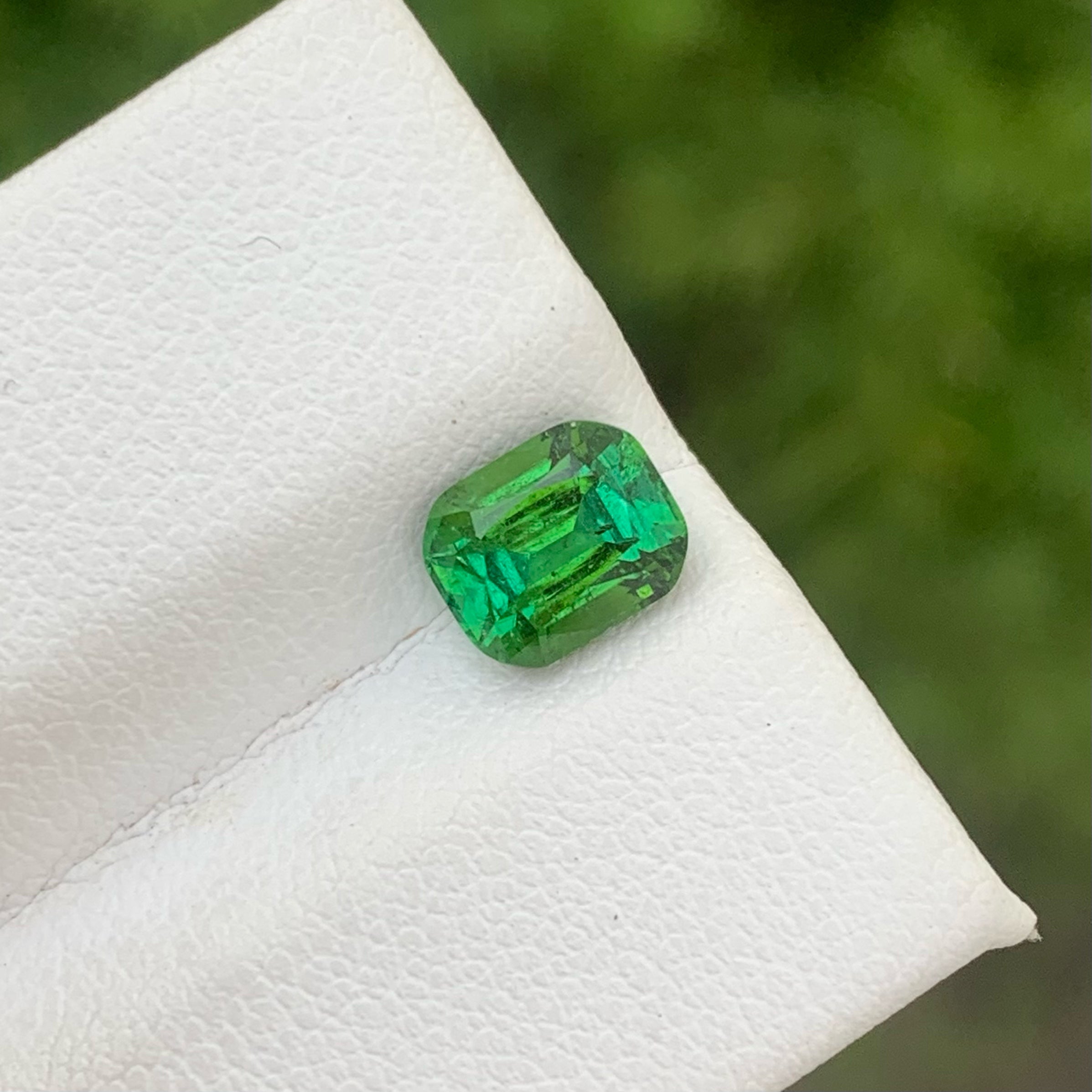 Adorable Natural Green Tourmaline Stone