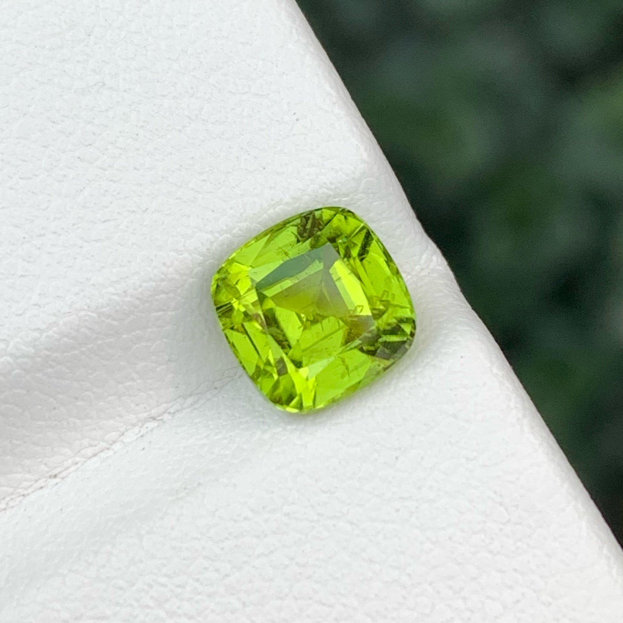 Amazing Apple Green Peridot Gemstone