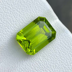 Natural Peridot Stone