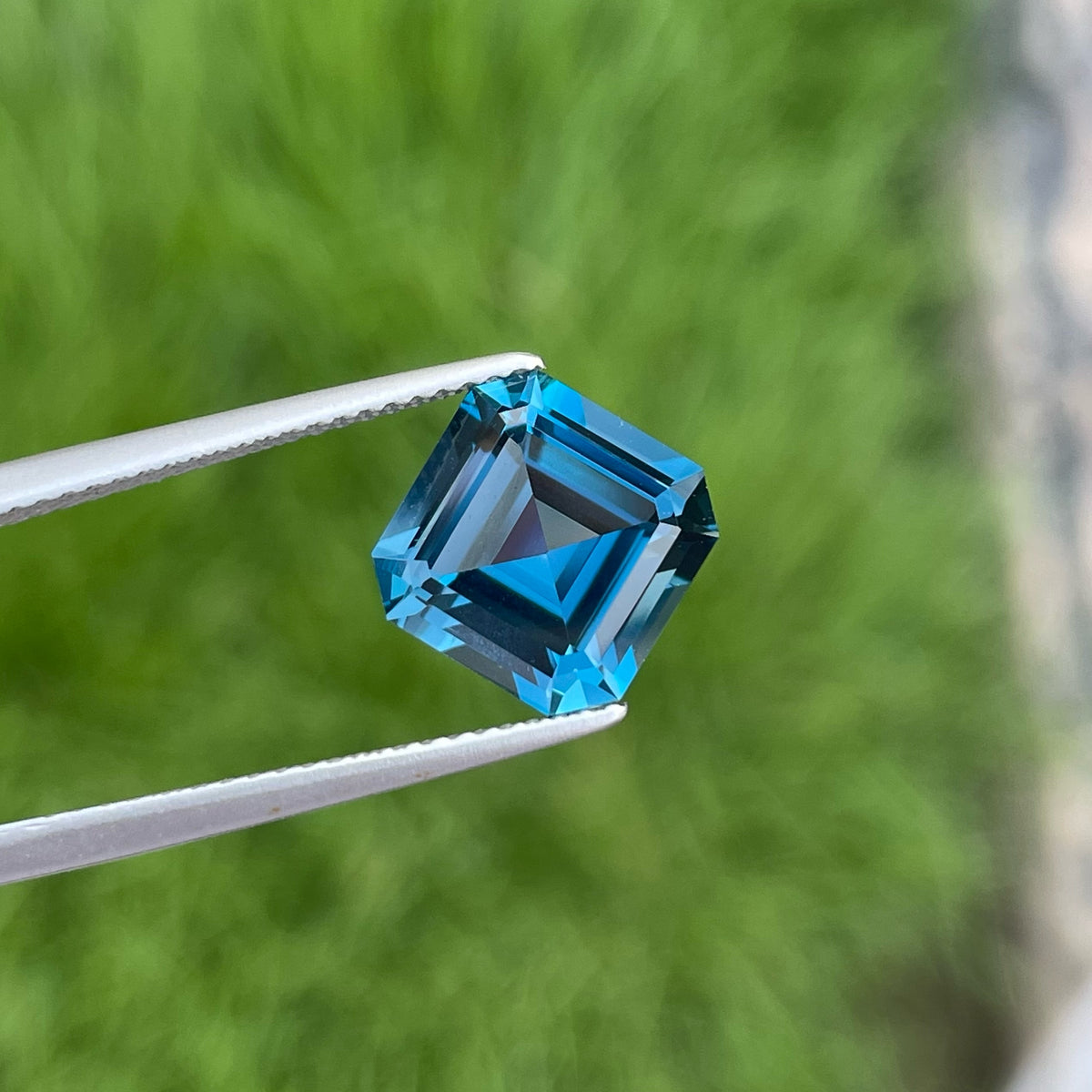 Asscher Cut London Blue Topaz Stone