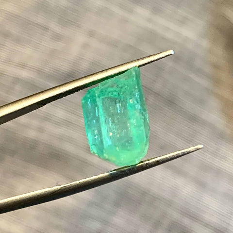 Beautiful Cutting Grade Rough Emerald