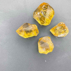 Bee Yellow Citrine Facet Rough