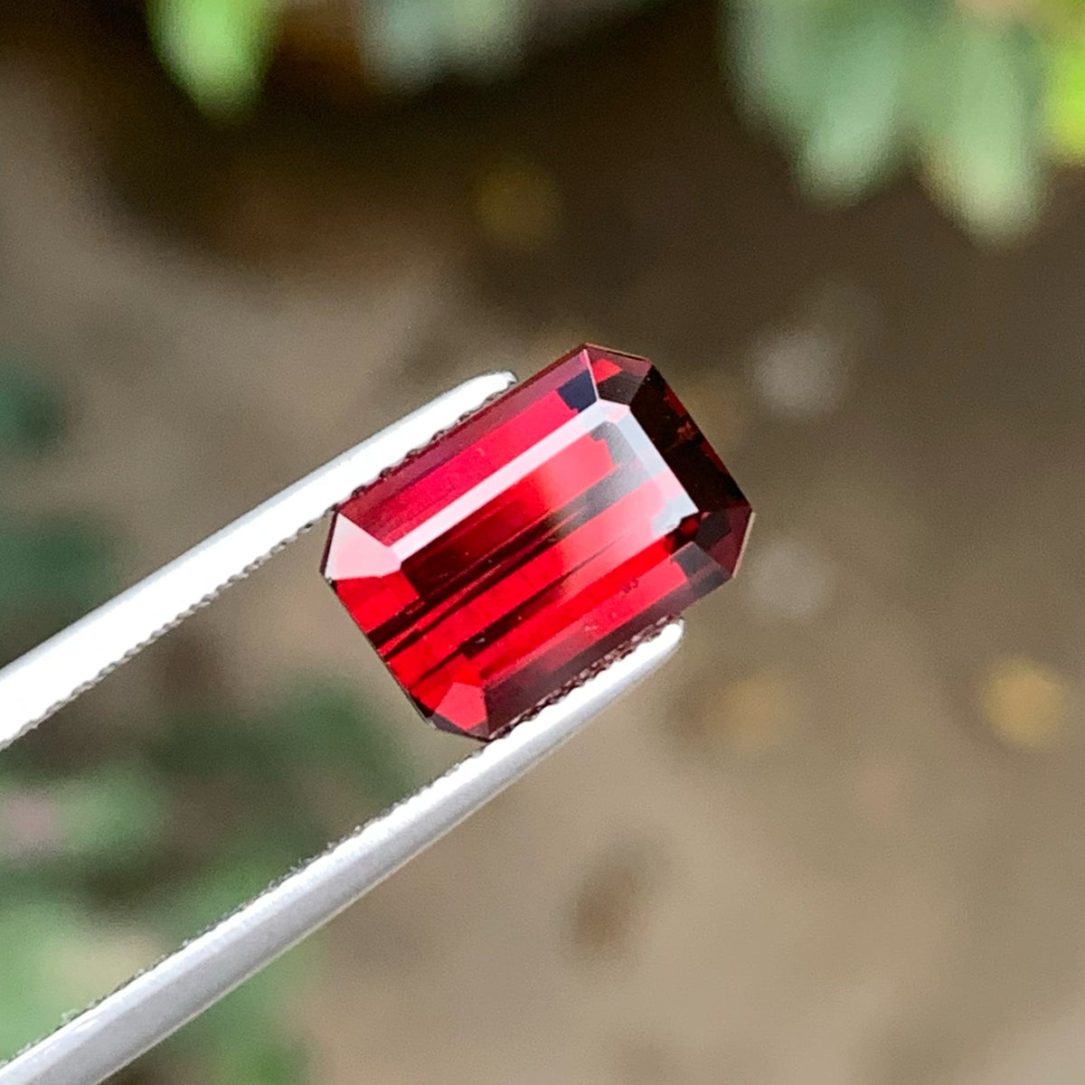 Bright Red Garnet Loose Gemstone