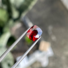 Brilliant Red Loose Spinel Gem