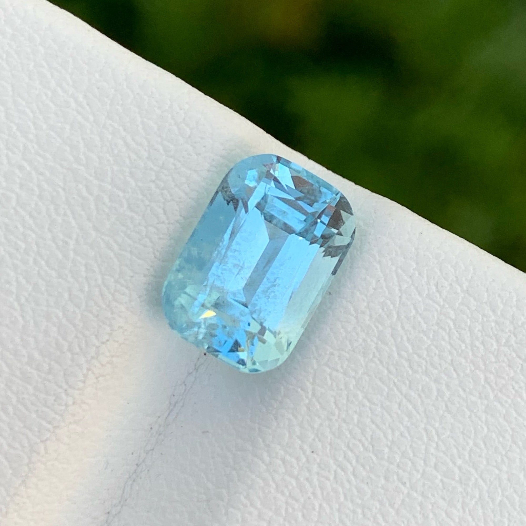 Brilliant Sky Blue Aquamarine Gemstone