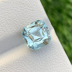 Elegant Natural Aquamarine Stone