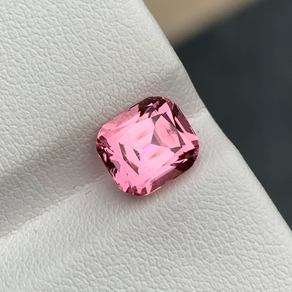 Elegant Pink Tourmaline Loose Gemstone