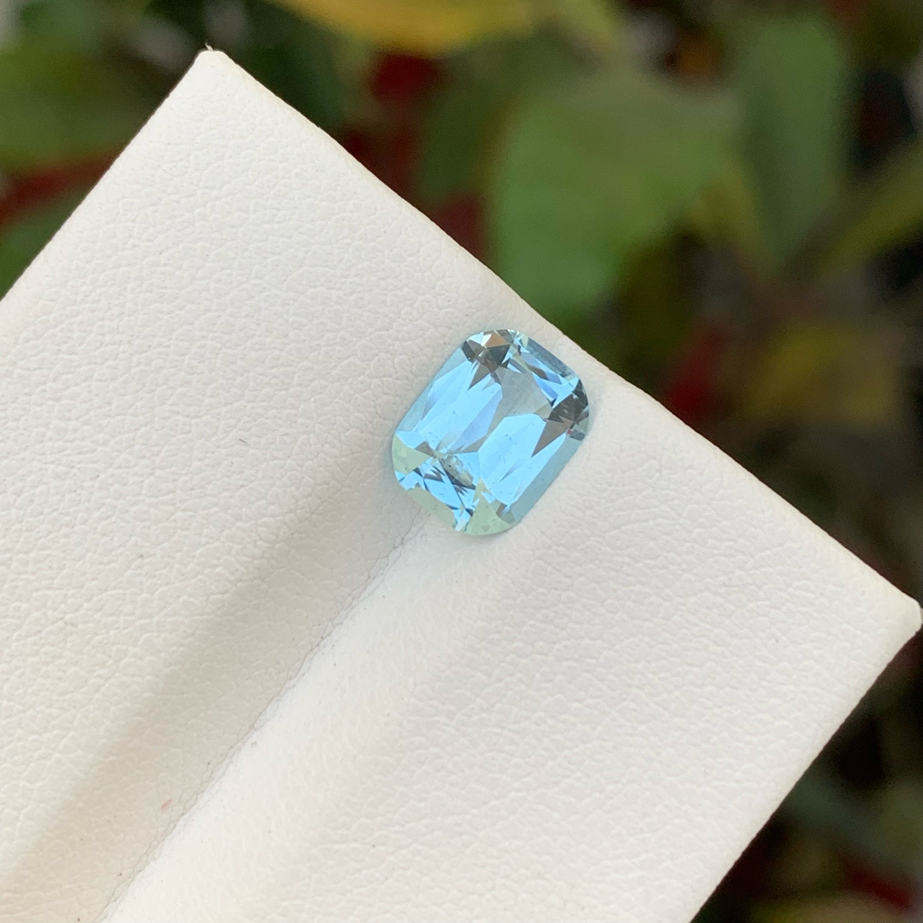 Exceptional Icy Blue Natural Aquamarine Stone