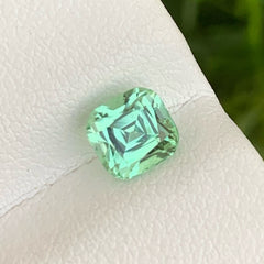 Exquisite Natural Green Tourmaline Gem