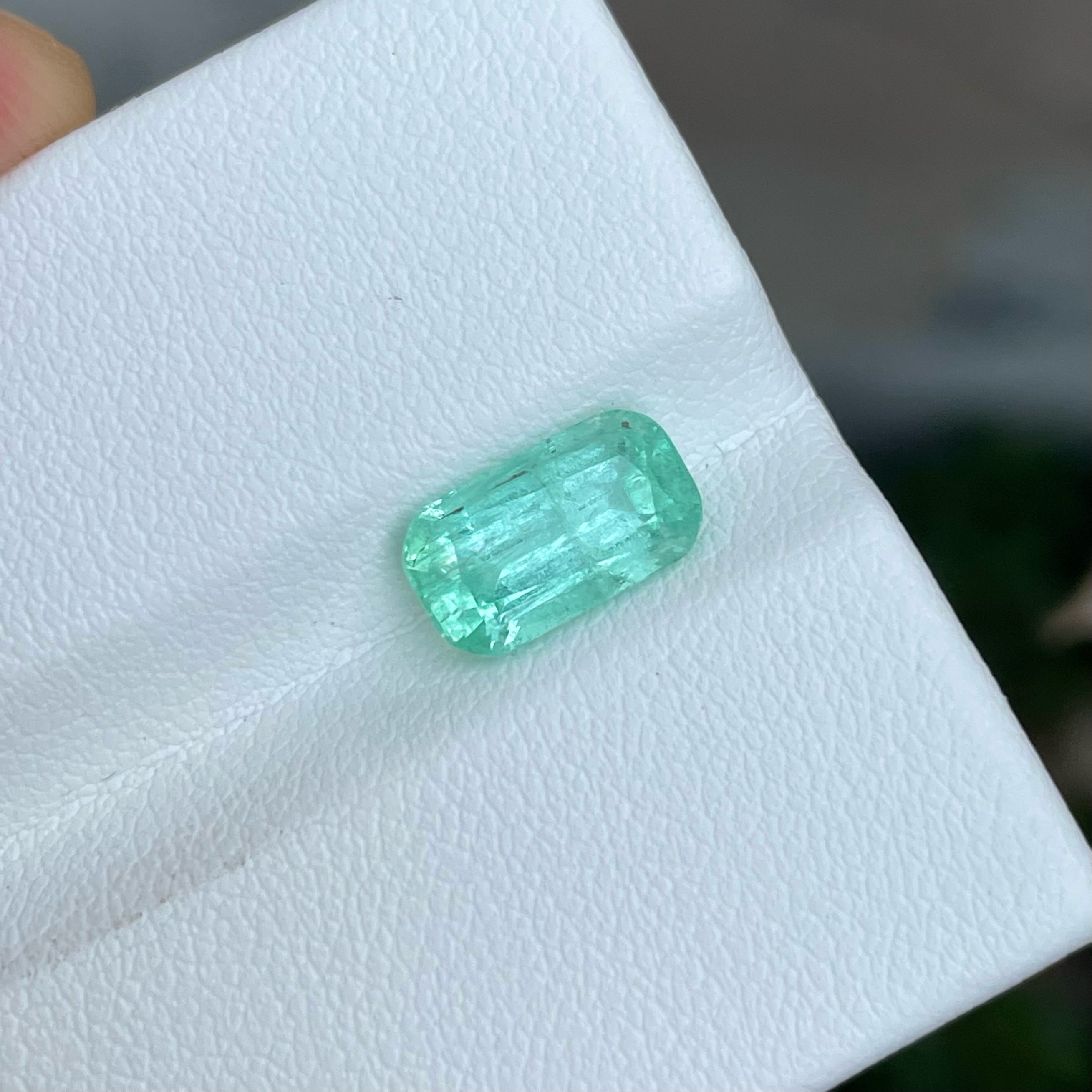 Exquisite Punjsher Emerald Gemstone