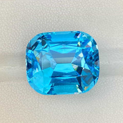 Faceted Bright Sky Blue Topaz Gemstone