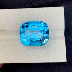 Faceted Bright Sky Blue Topaz Gemstone