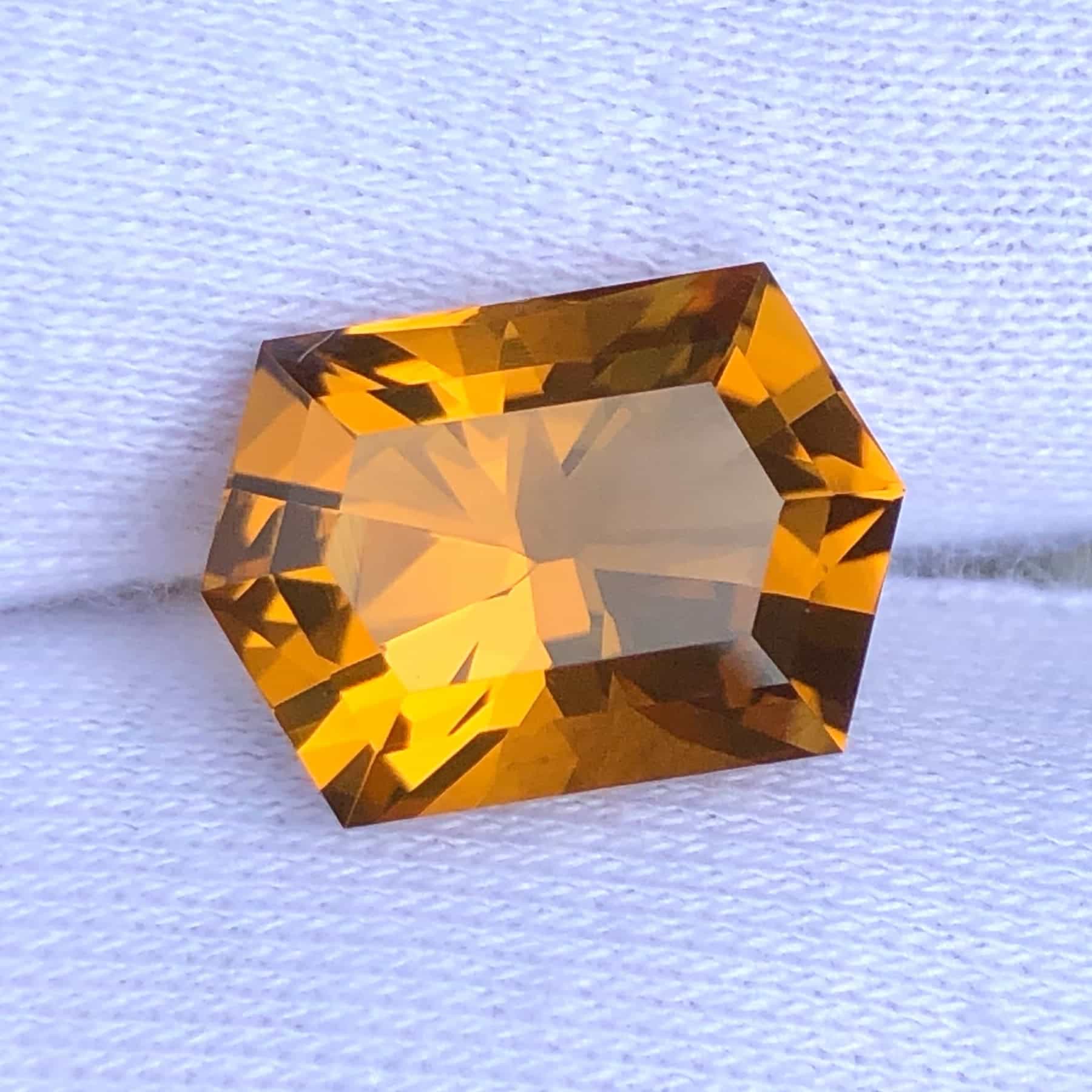 7 carats Faceted Chrome Yellow Citrine