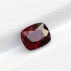 Buy 1.60 Carats Faceted Deep Red Spinel