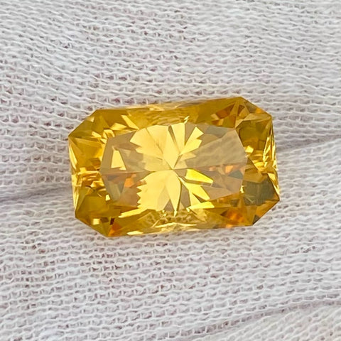 Buy 17.25 Carats Faceted Dreamy Golden Citrine