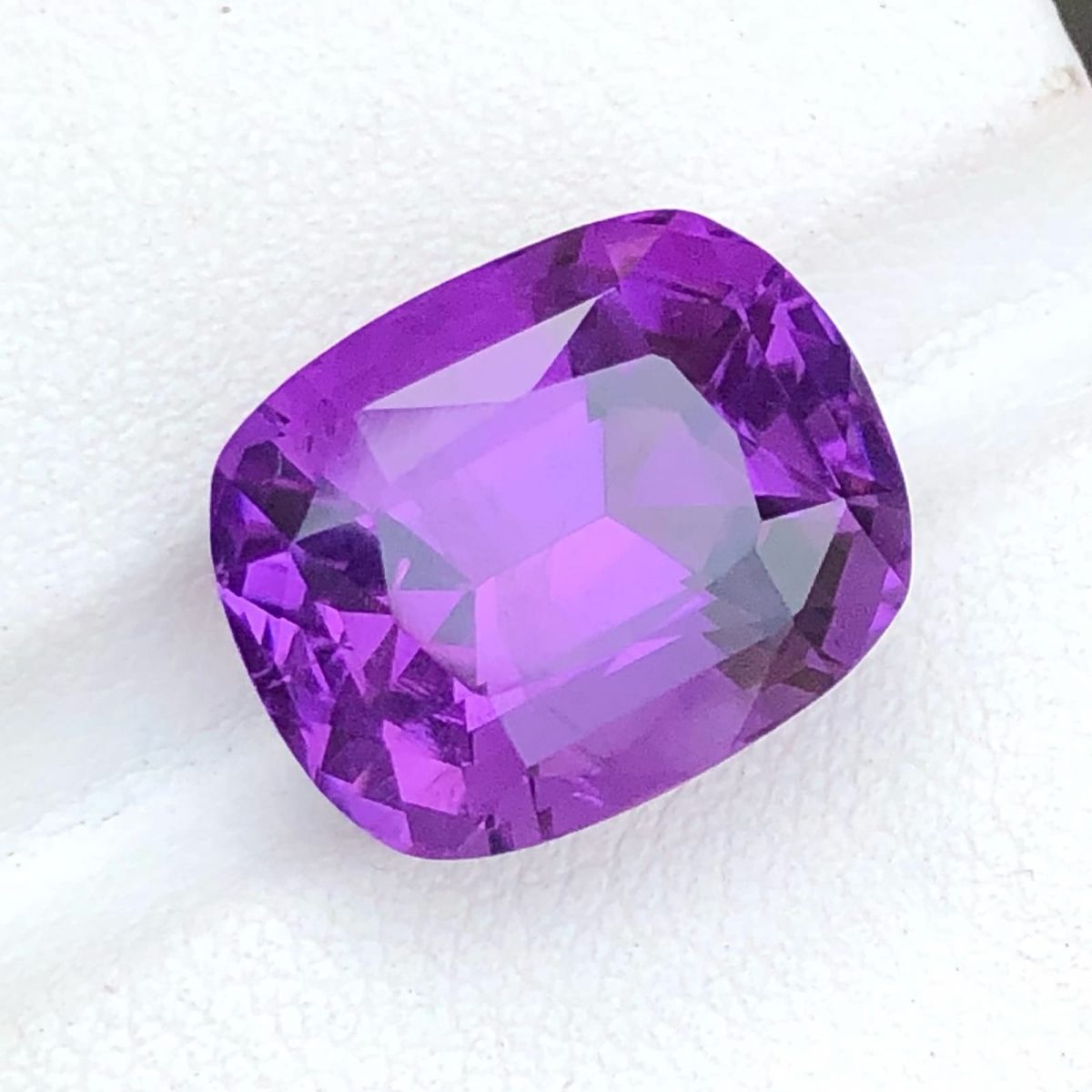 Faceted Flower Purple Amethyst Gemstone