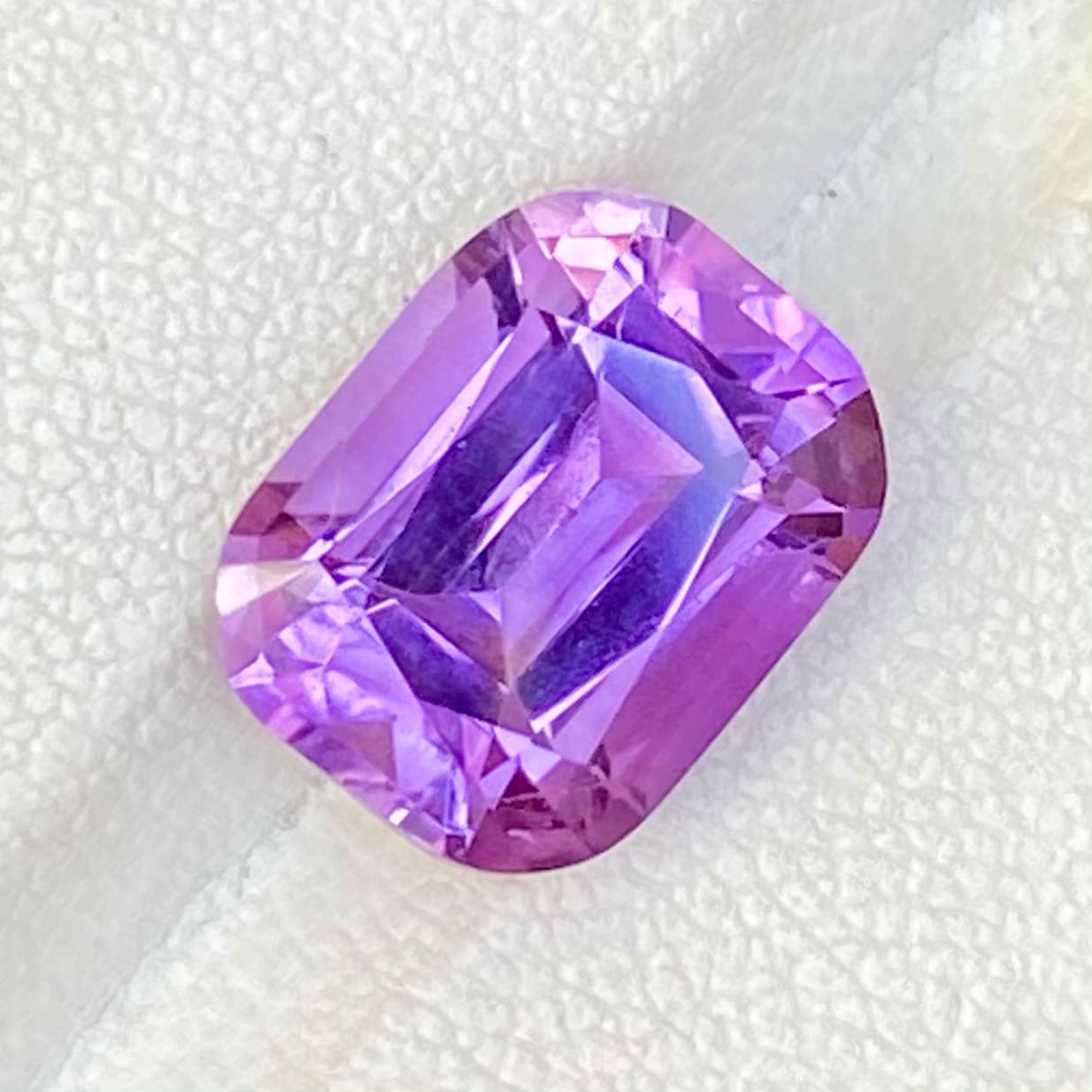Amethyst Purple Raspberry Buy 6.05 Carats Faceted Lavender Purple Amethyst | Gandhara Gems