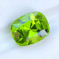 5 carats Loose Peridot