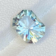 Light Blue Aquamarine - 2.05 Carats