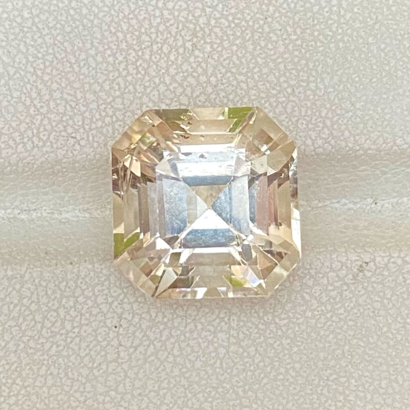 Buy 13.80 Carats Faceted Light Brown Topaz