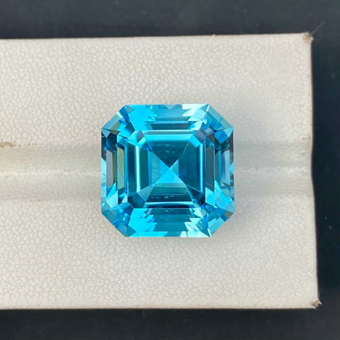 Buy 29.95 Carats Faceted Neon Blue Topaz